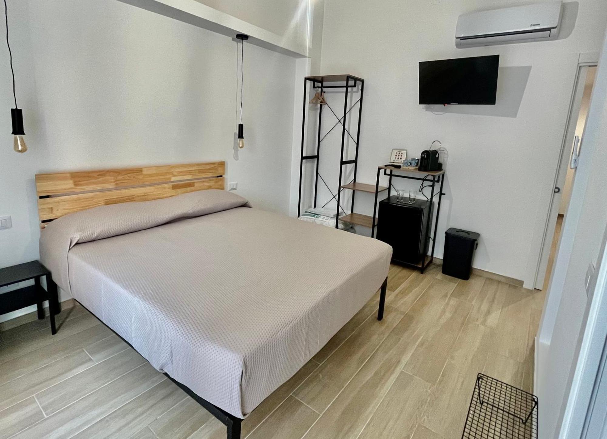 Porta D Ossuna Comfort Apartments Palermo Eksteriør billede