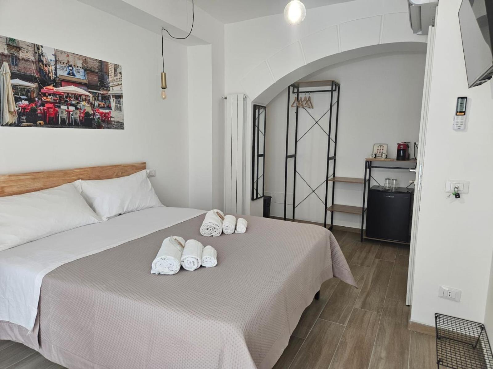 Porta D Ossuna Comfort Apartments Palermo Eksteriør billede