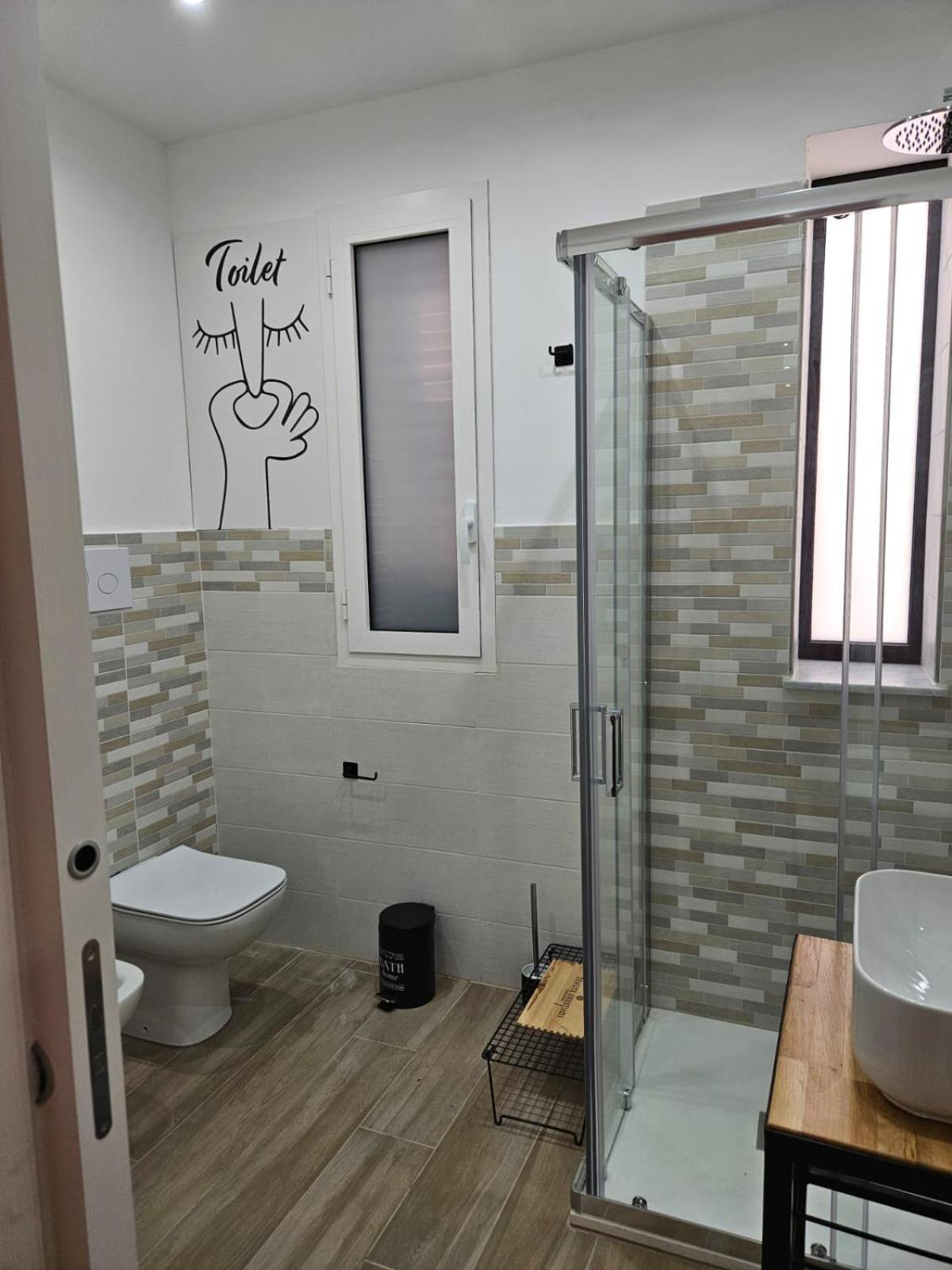 Porta D Ossuna Comfort Apartments Palermo Eksteriør billede