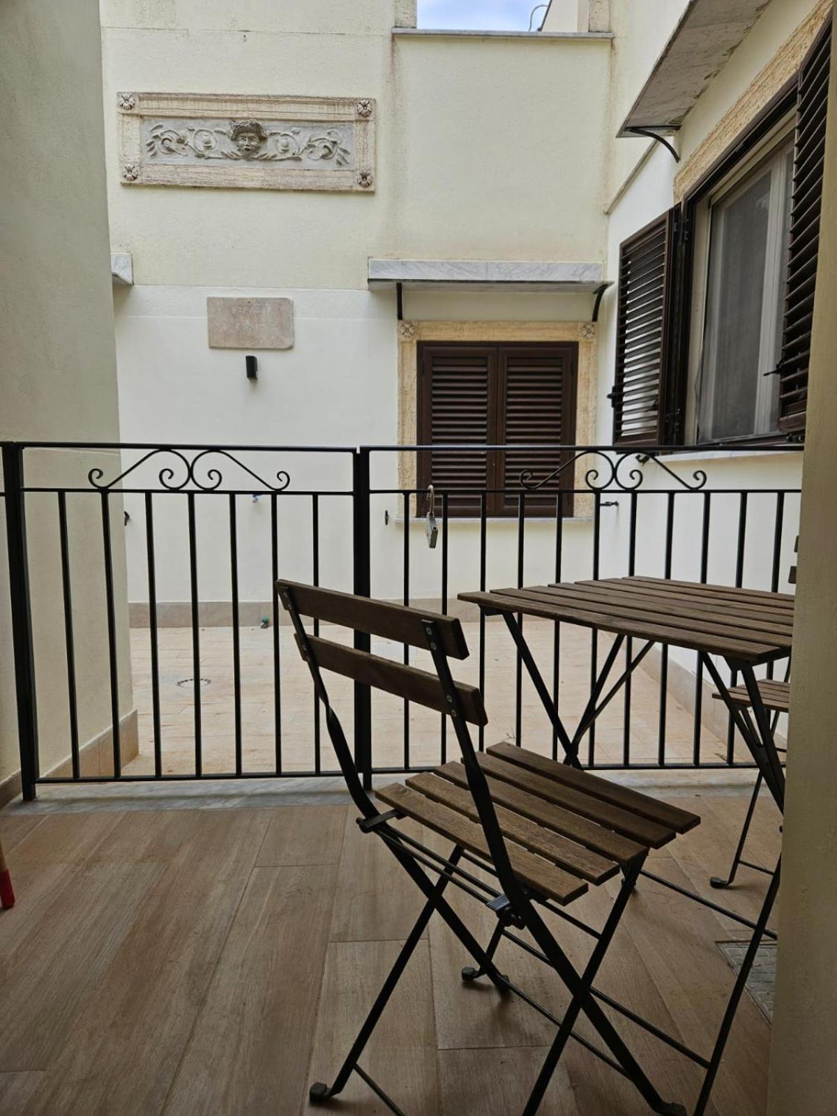 Porta D Ossuna Comfort Apartments Palermo Eksteriør billede